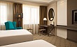DoubleTree by Hilton Hotel Kazan City Center - Номер deluxe с двумя двуспальными кроватями - Интерьер