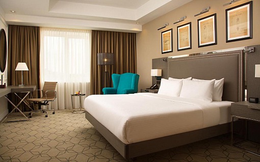 DoubleTree by Hilton Hotel Kazan City Center - Номер с кроватью размера "king-size" - В номере